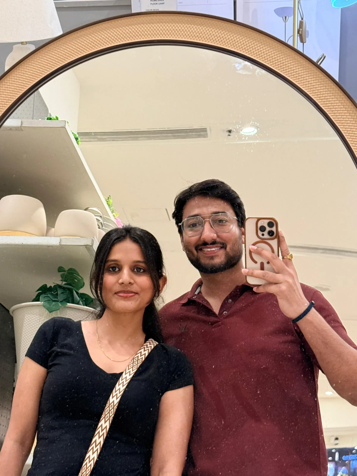 Gaurav and Vedatri — photograph 3